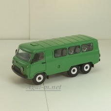 12059-7-УСР УАЗ-452К автобус длиннобазный 3-х осный (пластик крашенный) зеленый
